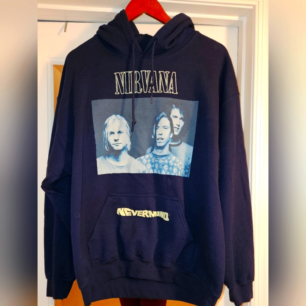 Nirvana Hoodie - EUC - Large